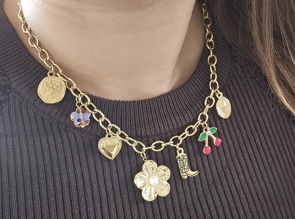Collier Western Love