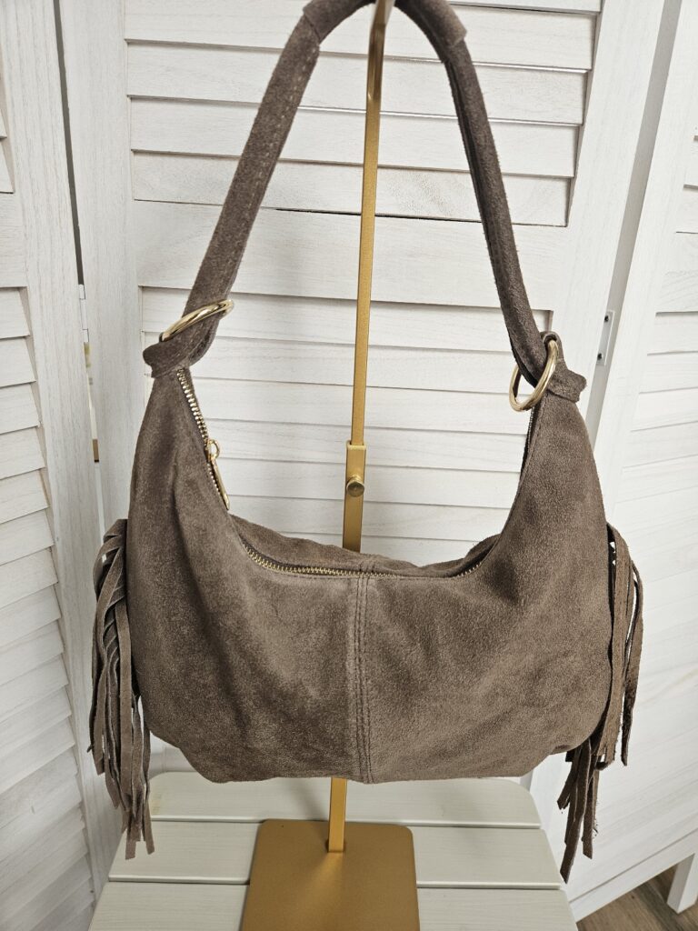 Sac porté en cuir à franges taupe