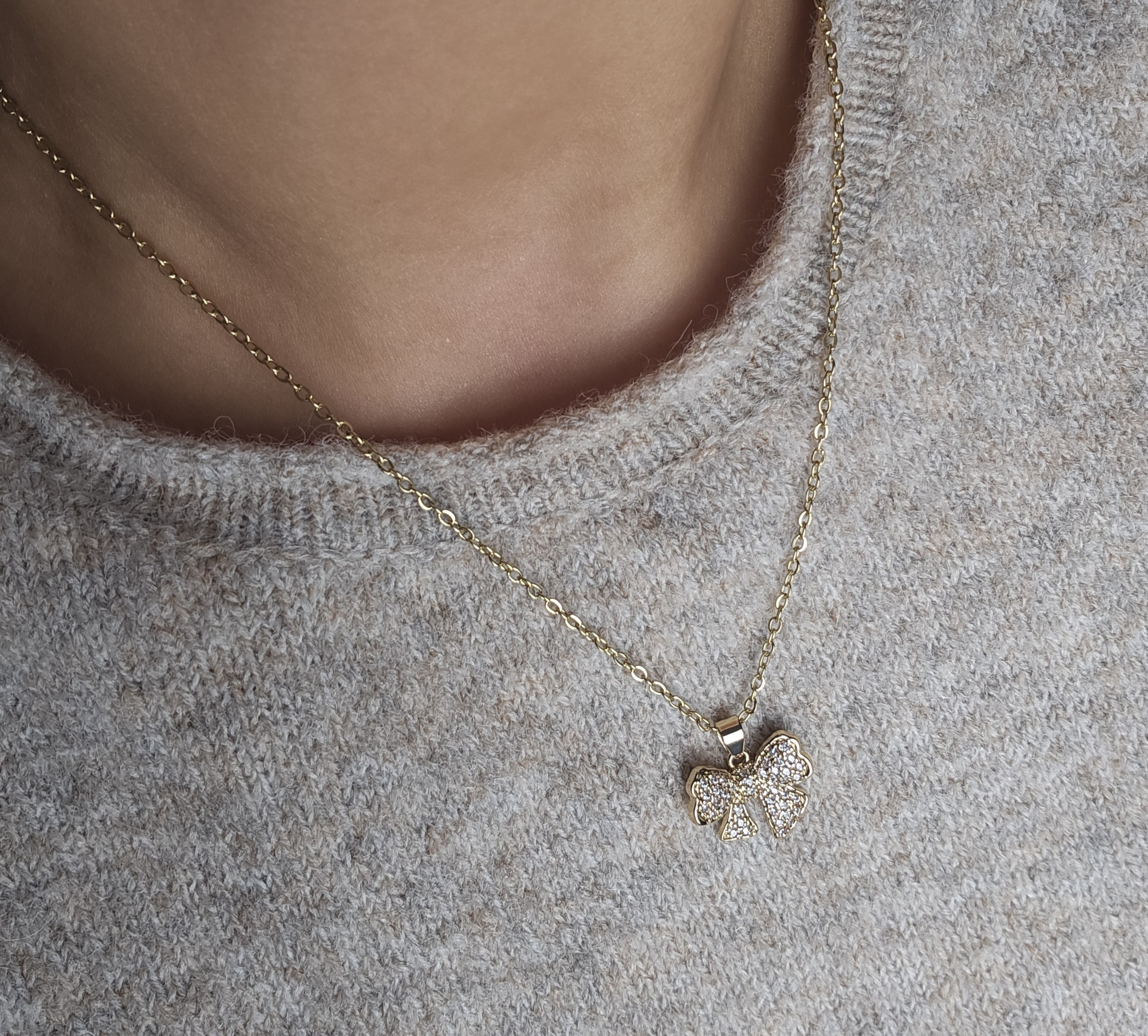 Collier Cassie - Nœud scintillant